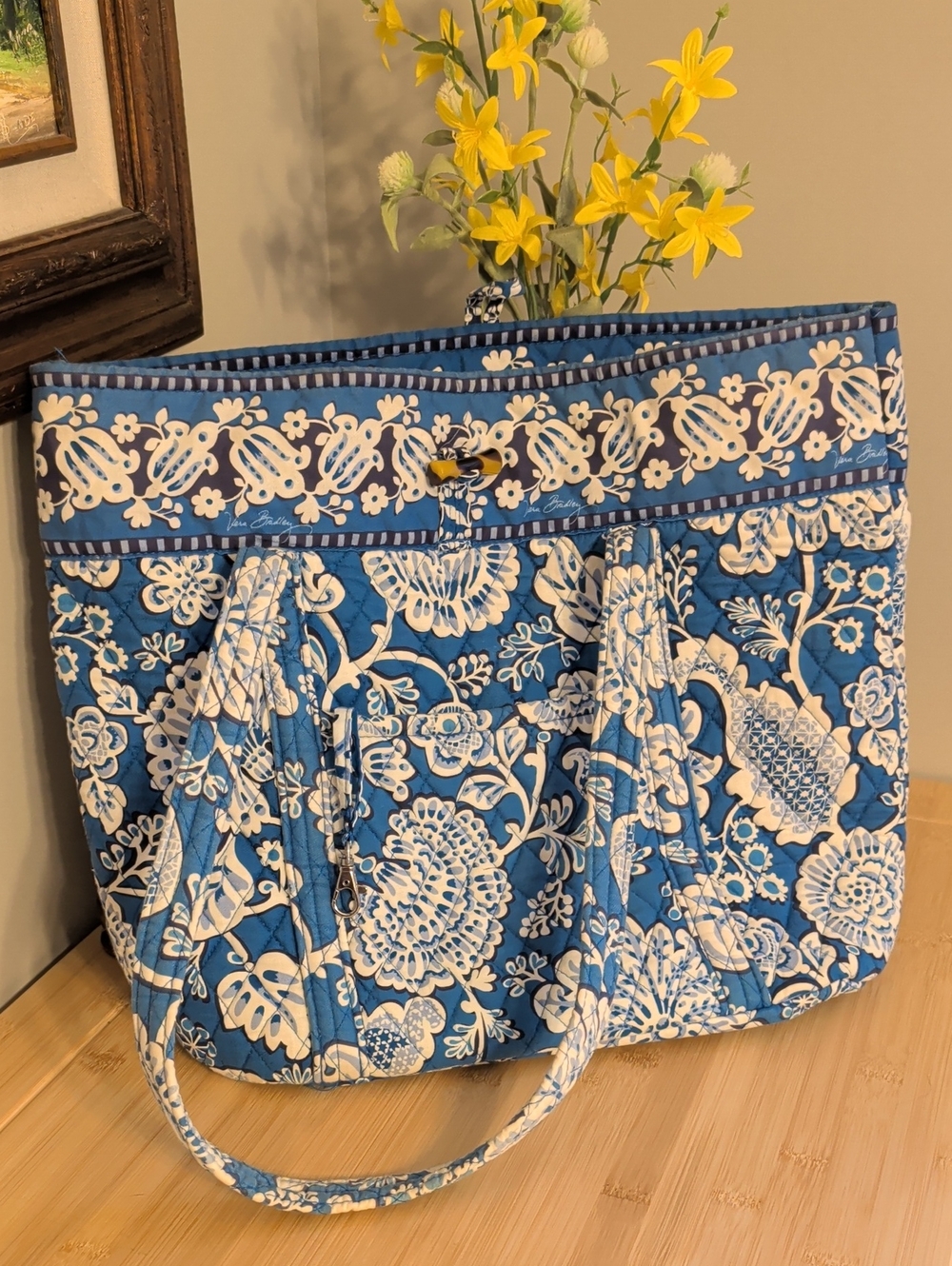 Vera Bradley Blue Lagoon XL Vera Floral Quilted Tote